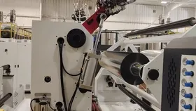 Línea de recubrimiento y laminación por extrusión para sustratos de película